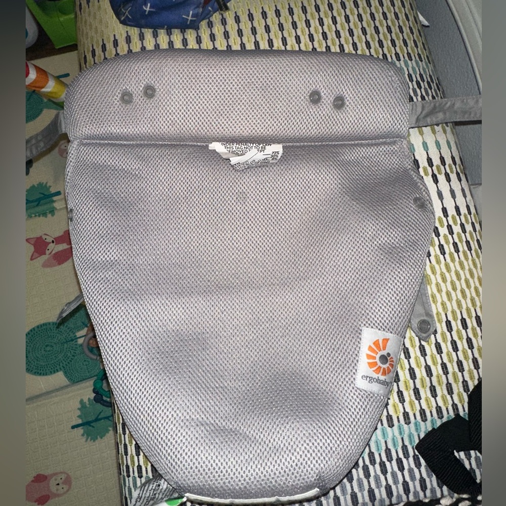 Ergobaby Gray newborn  Insert